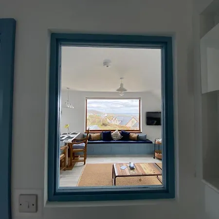 Blue Pearl * Downings