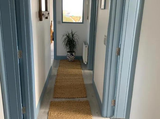 Blue Pearl * Downings